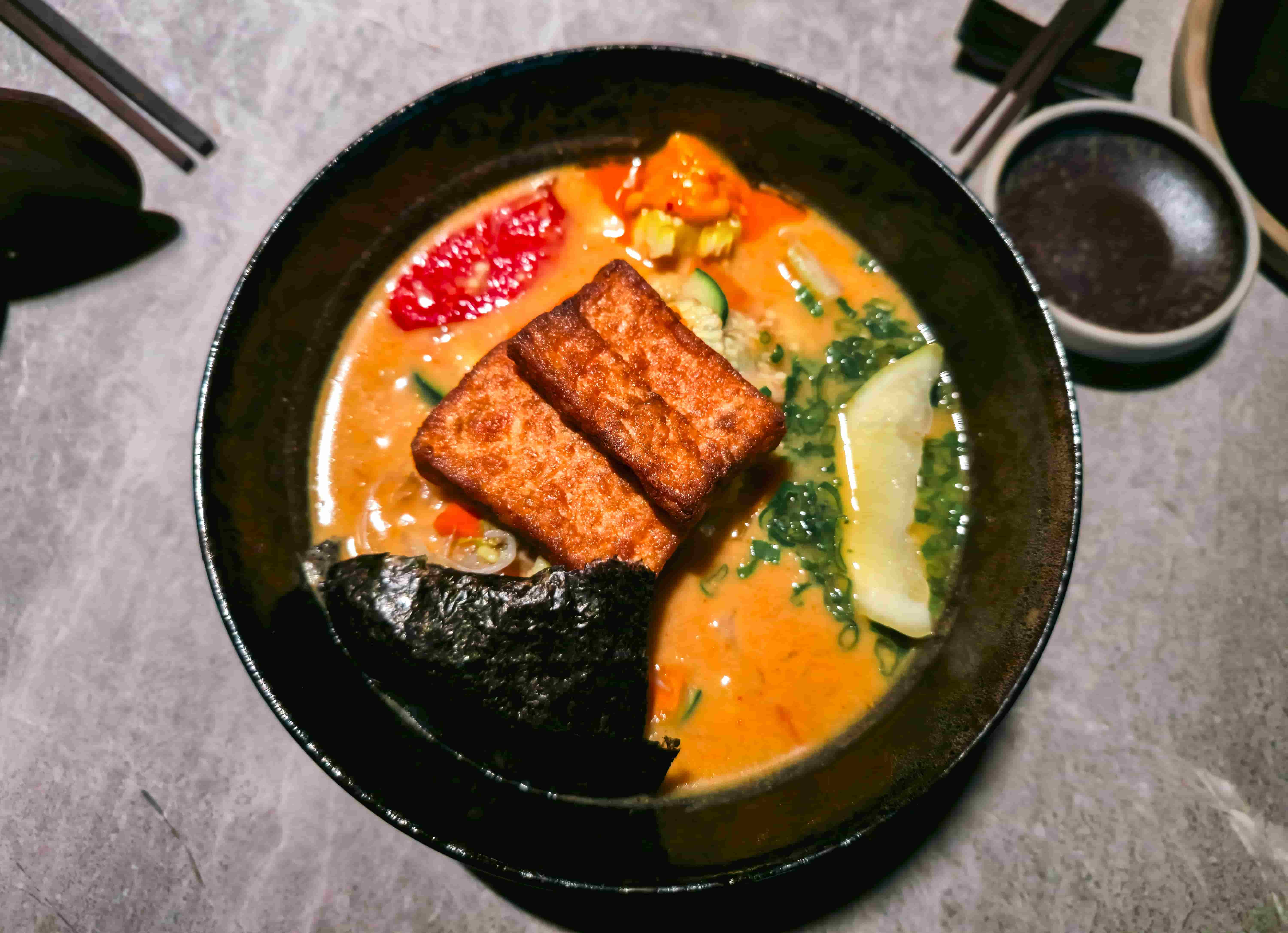 Vegan ramen with tofu and vegetables